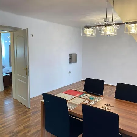 Montel Park - Danube River *