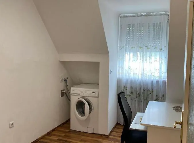 Διαμέρισμα Montel Park - Danube River Λιντς